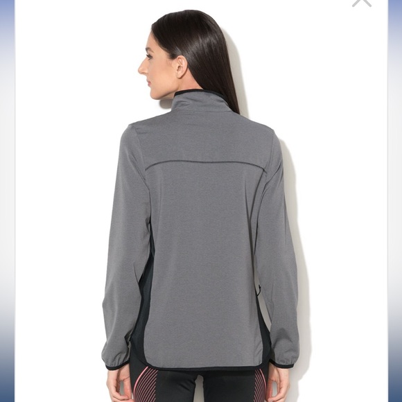 Columbia | Very Lightweight Ventilated Water Repellent Jacket - Grey - Picture 3 of 11